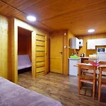 Pod Sosnami Osrodek Wypoczynkowy Letnisko