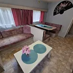 Pod Sosnami Osrodek Wypoczynkowy Letnisko Holiday home *