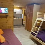 Holiday home Pod Sosnami Osrodek Wypoczynkowy Letnisko Boszkowo