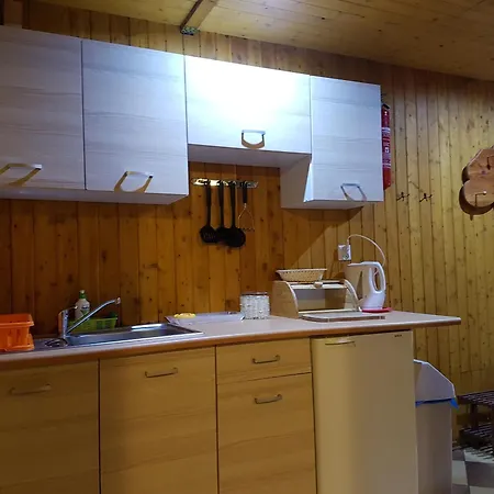 Pod Sosnami Osrodek Wypoczynkowy Letnisko
