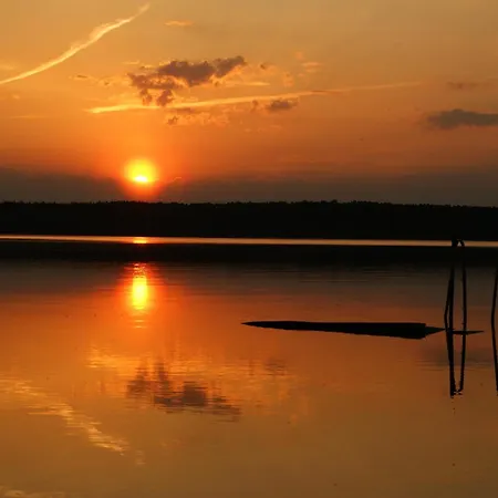 別荘 Pod Sosnami Osrodek Wypoczynkowy Letnisko