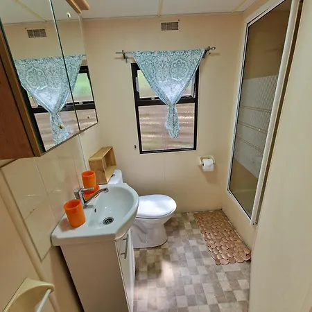 別荘 Pod Sosnami Osrodek Wypoczynkowy Letnisko ボシュコボ