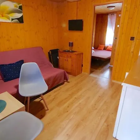 Pod Sosnami Letnisko Dom wakacyjny