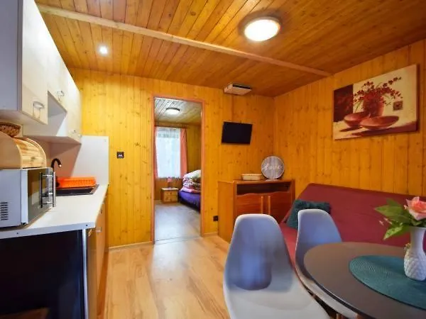 Ferienhaus Pod Sosnami Osrodek Wypoczynkowy Letnisko
