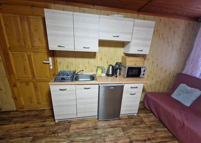 Pod Sosnami Osrodek Wypoczynkowy Letnisko Ferienhaus