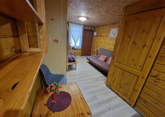 Pod Sosnami Osrodek Wypoczynkowy Letnisko Ferienhaus