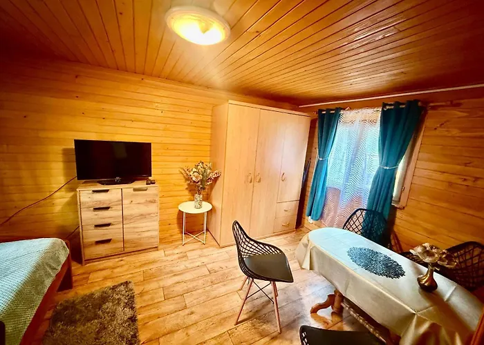 Pod Sosnami Osrodek Wypoczynkowy Letnisko Ferienhaus Boszkowo