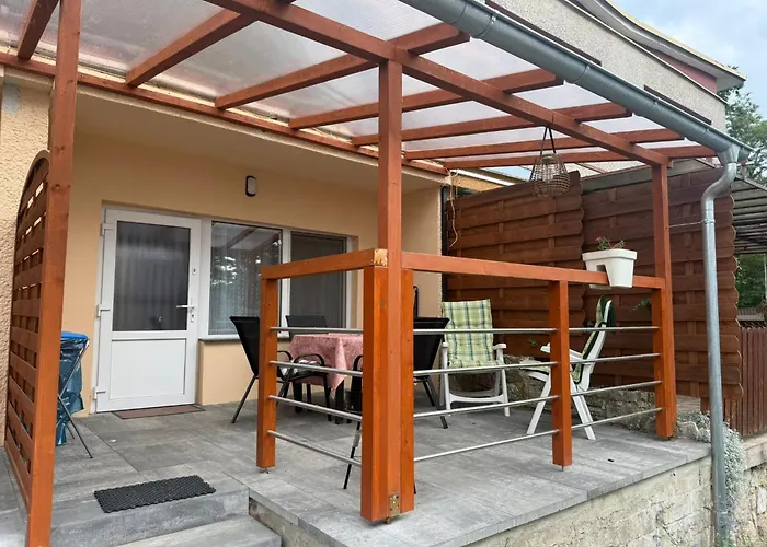 Pod Sosnami Osrodek Wypoczynkowy Letnisko * בוז'קובו