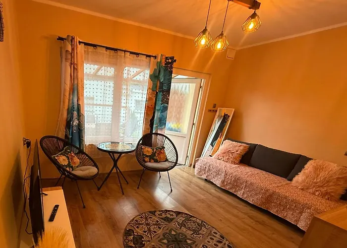 Pod Sosnami Osrodek Wypoczynkowy Letnisko Ferienhaus *