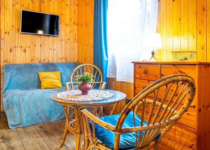 Pod Sosnami Osrodek Wypoczynkowy Letnisko בוז'קובו